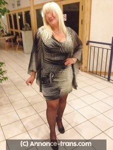 Millau, jolie trans mature blonde